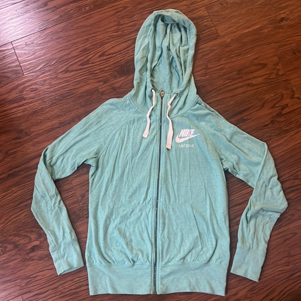 Nike Lightweight Zip Up Hoodie